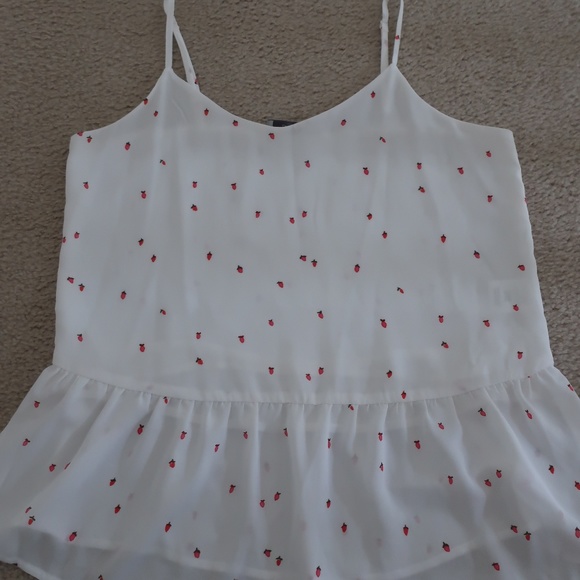 Dalia Tops - Dalia strawberry print tank top- XS